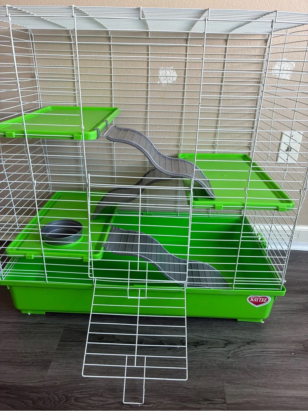 Kaytee Chinchilla or Ferret Starter Habitat - Green